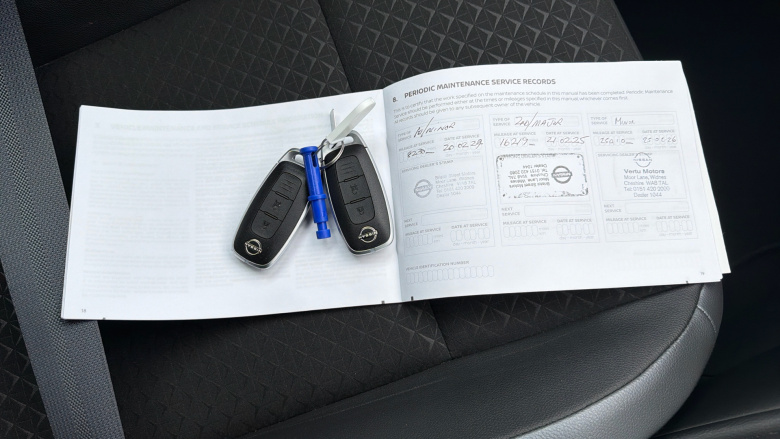 Nissan Juke 1.0 DiG-T 114 N-Connecta 5dr Petrol Hatchback